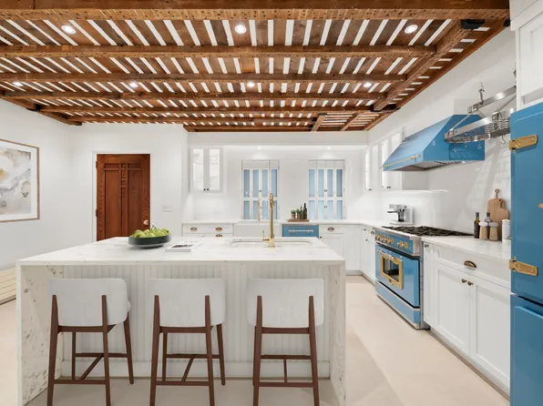 313 West 102nd Street image 17 of 36