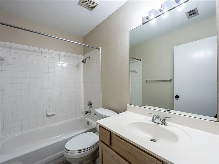 1607 Greening Way — Photo 20
