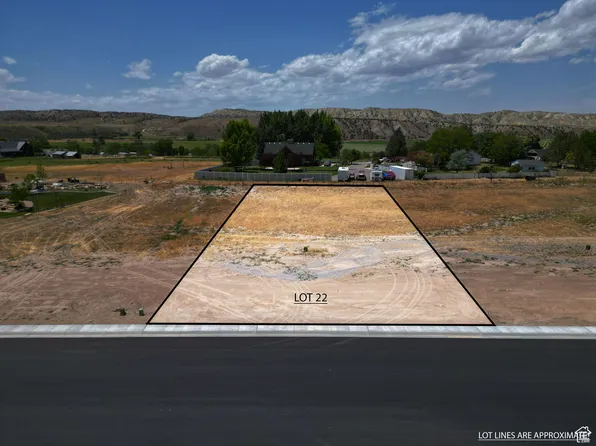 799 N 200 W, Mayfield, UT 84643