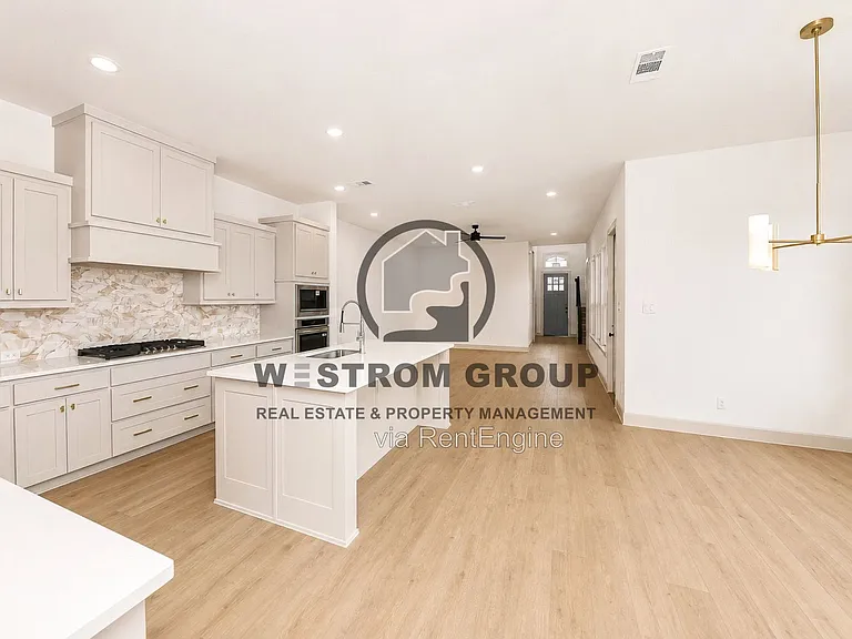 320 Walker Pkwy — Photo 13