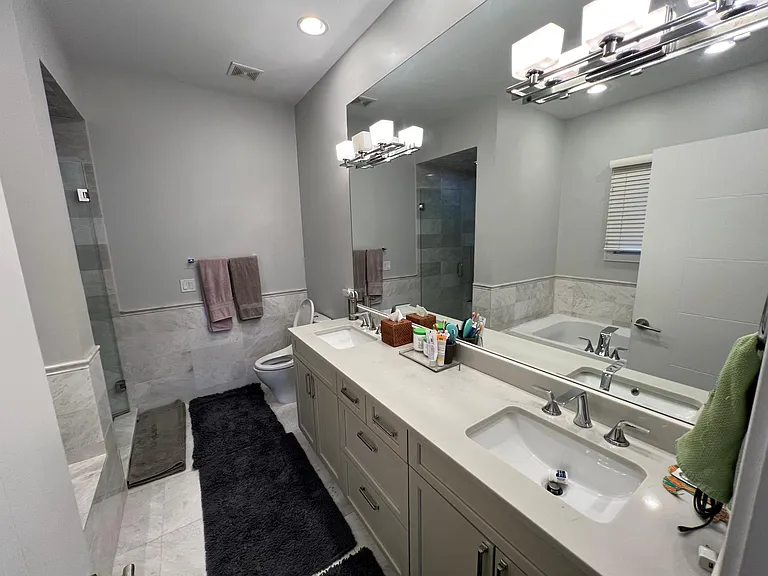 632 W Schubert Ave #2 — Photo 5