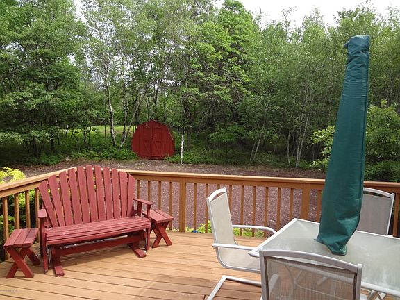 3rd image of 474 Scenic Dr