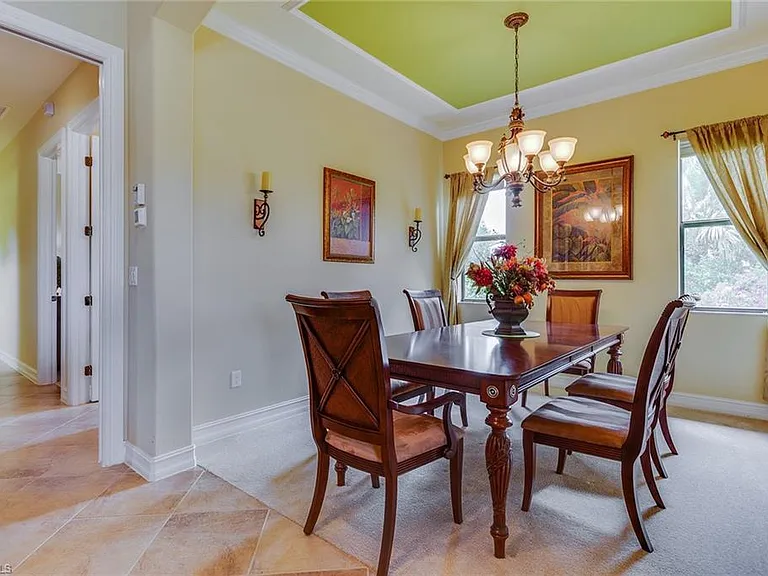 7771 Cottesmore Dr — Photo 7