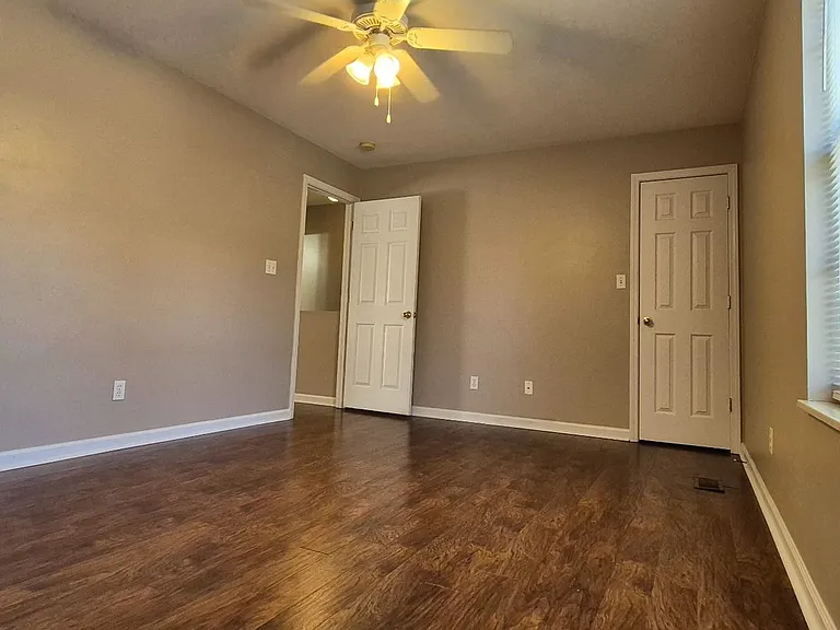 4701 Scepter Way — Photo 10