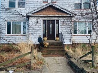 3905 E 42nd St, Newburgh Heights, OH