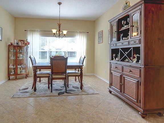 4th image of 11065 Bremerton Ct