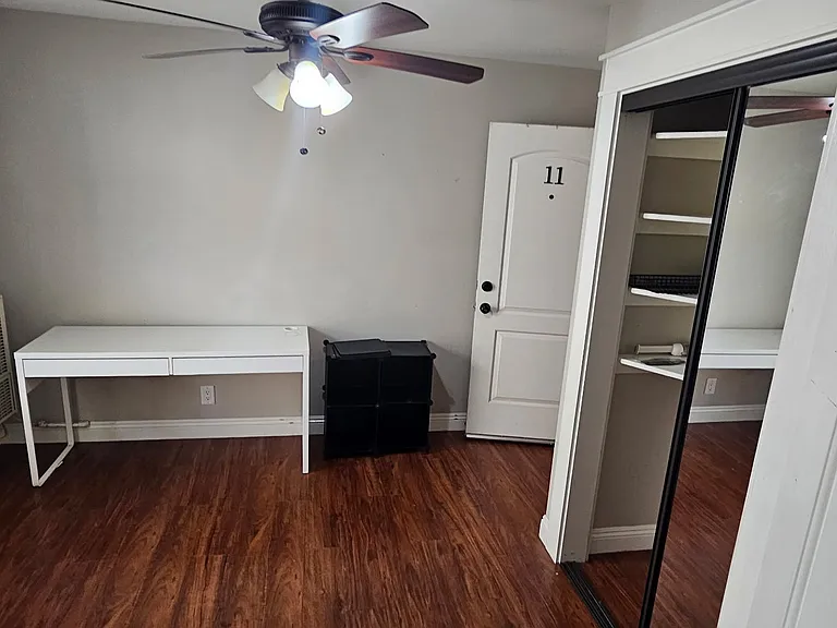 161 Chestnut St #11 — Photo 2