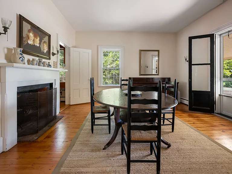 303 Summer St — Photo 17