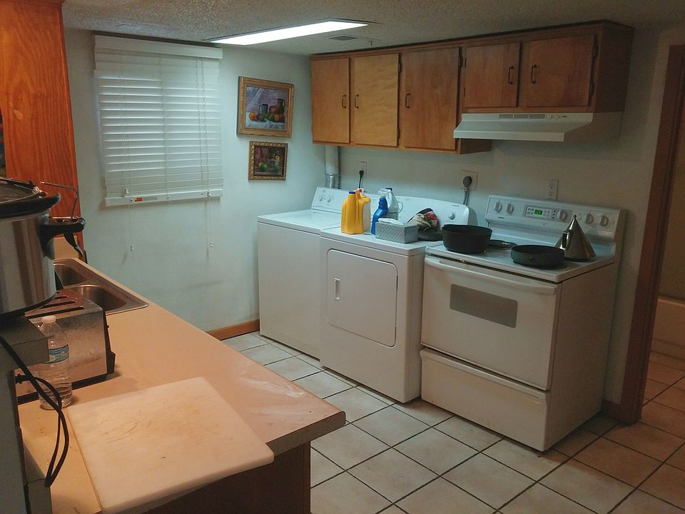 2nd image of 3515 E 43rd Ct