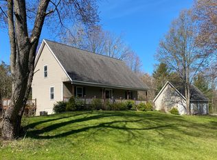 3553 W Duck Lake Rd, Whitehall, MI 49461