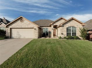 5445 Champlain Dr, Fort Worth, TX 76137