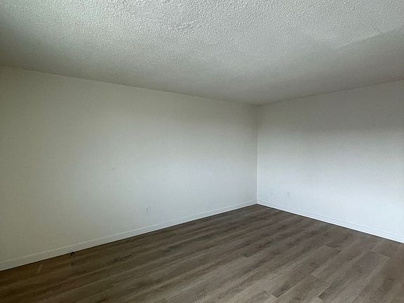 3rd image of 334 S Eastern Ave APT D