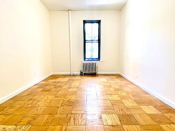3rd image of 520 E 79th St APT 1D