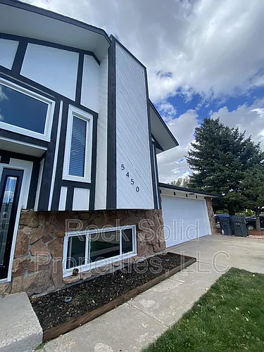 5450 Atlantic Dr Photo 1