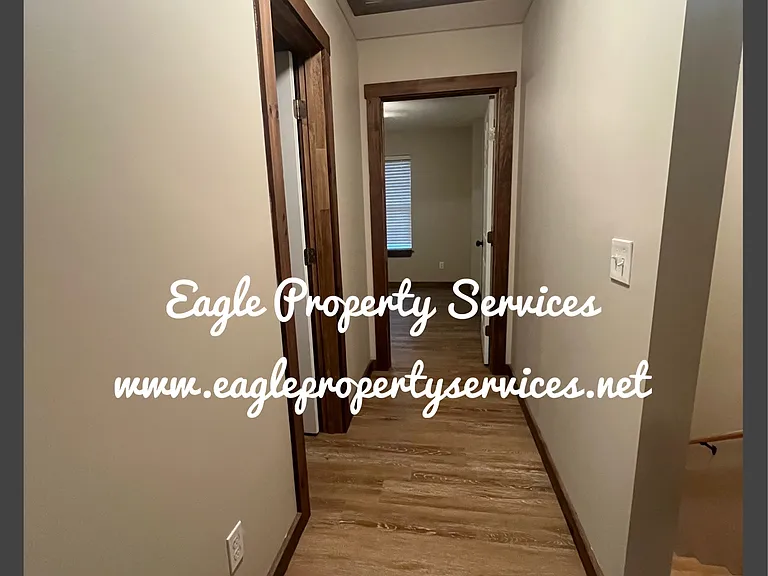 134 Harris St — Photo 9