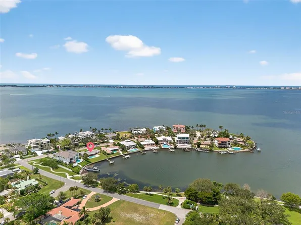 377 S Shore Dr, Sarasota, FL 34234