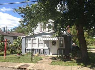 318 N 7th St, Boonville, IN