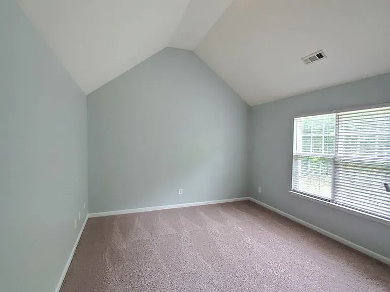 1921 Lexington Ave — Photo 16