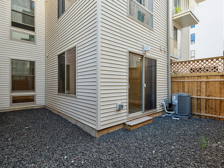 1222 N Marshall St #102A — Photo 11