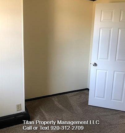 4th image of 117 S Milwaukee St APT 4