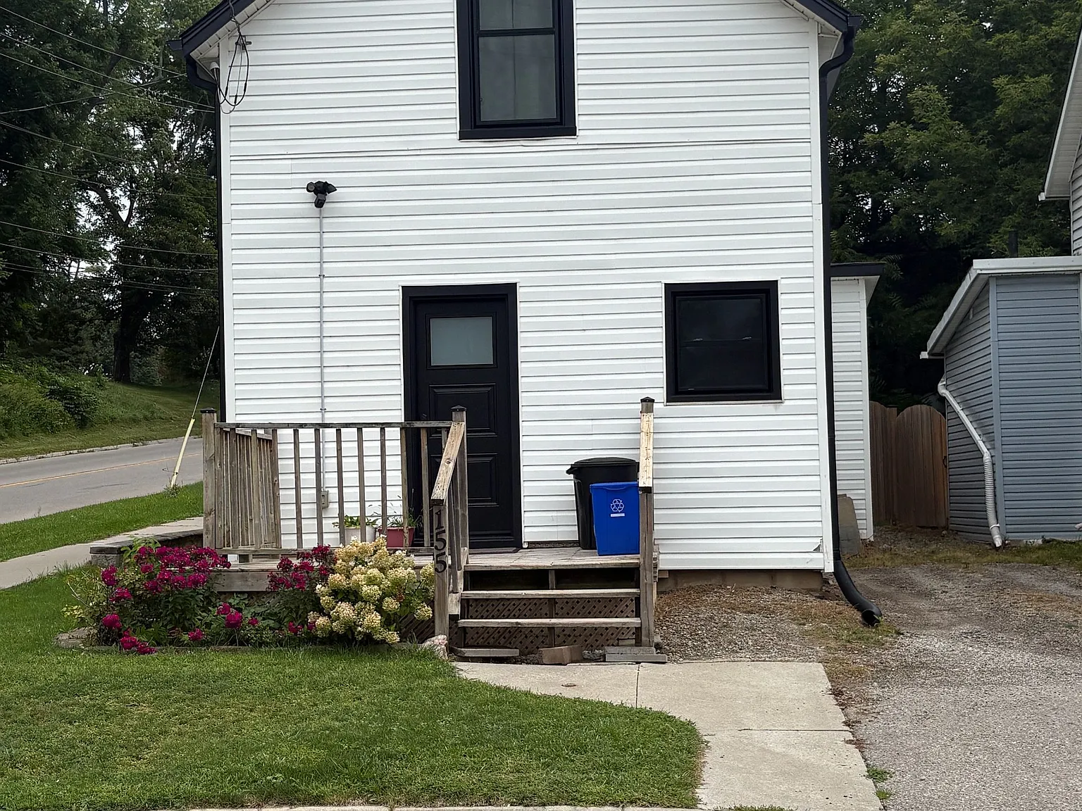 2 bed, $2,450 — Photo 1