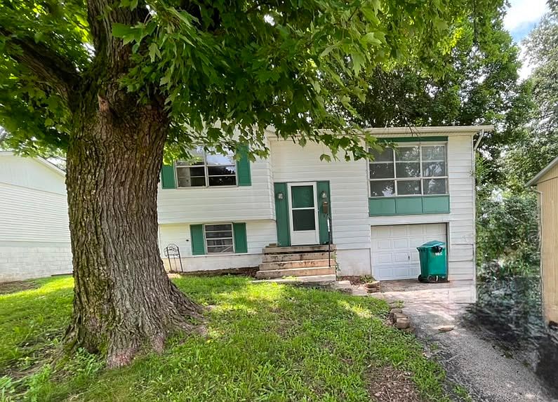 1st image of 3277 Dove Dr