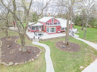 45 Sunnyhill Ave, Oshkosh, WI 54902