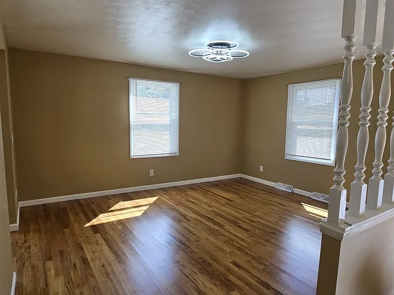 466 Stone Rd #2 — Photo 30