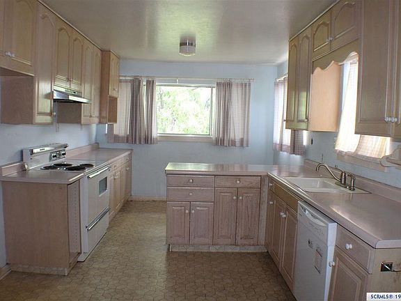 5th image of 2204 N Juniper Ave