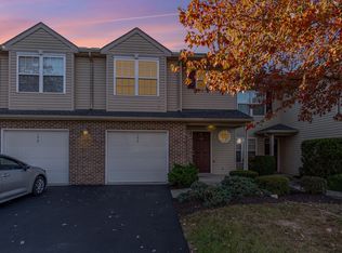 127 Cardinal Ln, Hummelstown, PA 17036