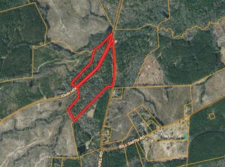 499 Smith Chapel Rd, Adrian, GA 31002