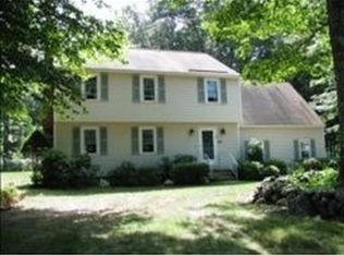 5 Regal Dr, Merrimack, NH 03054