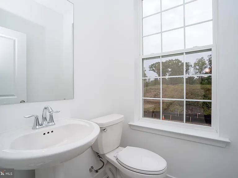 126 Ada Hightower Ave — Photo 13