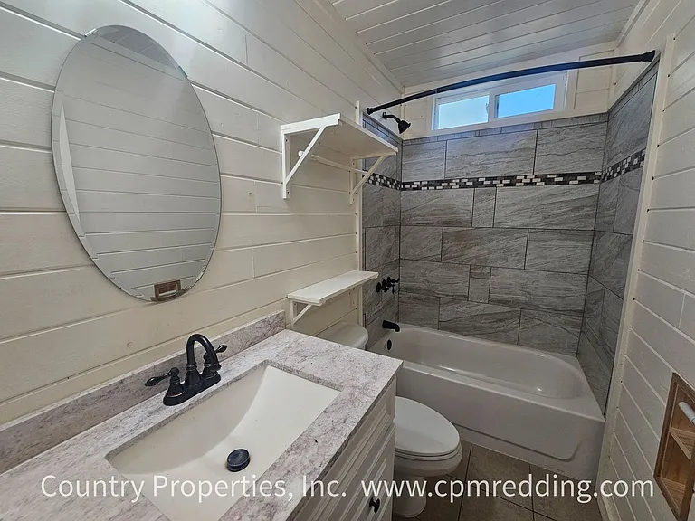 13477 Oak Run Rd — Photo 28