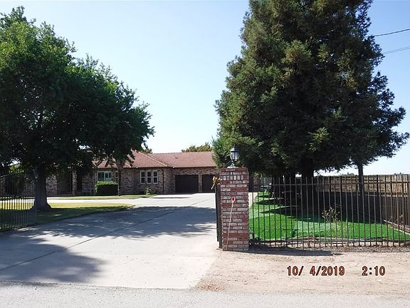 3rd image of 2399 Holcomb Ave