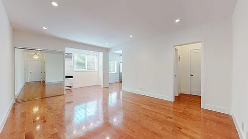 1737 Butler Ave #5 Photo 1