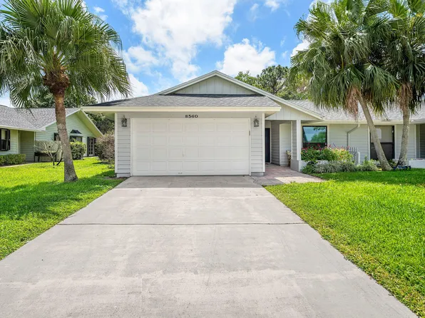 8560 SE Eaglewood Way, Hobe Sound, FL 33455