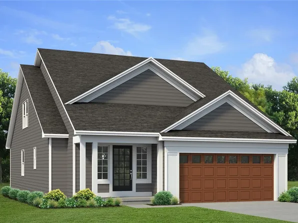 2 Willowford Dr, Henrietta, NY 14467