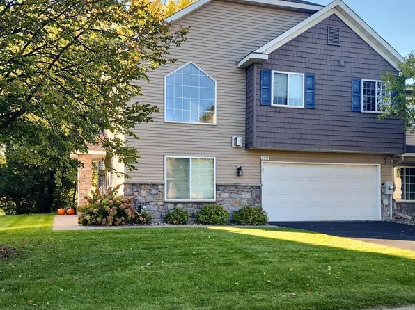 3335 Jansen Way, Vadnais Heights, MN 55127