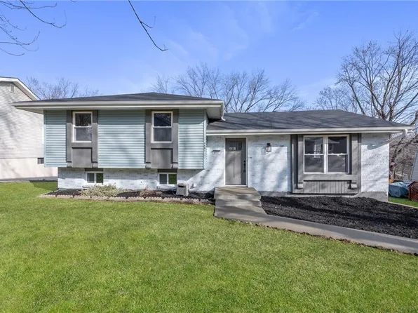 4887 NW Misty Ln, Kansas City, MO 64151