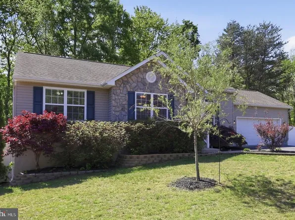 8507 Oak Glen Ct, Fredericksburg, VA 22407