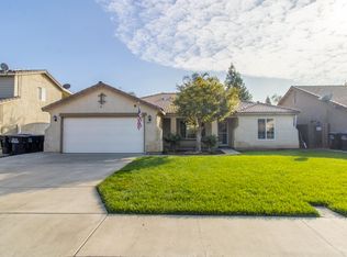 4019 E Hillcrest Ave, Visalia, CA