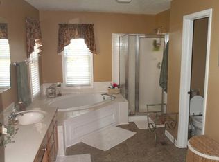 8023 Parcrest Ct, Indianapolis, IN 46259