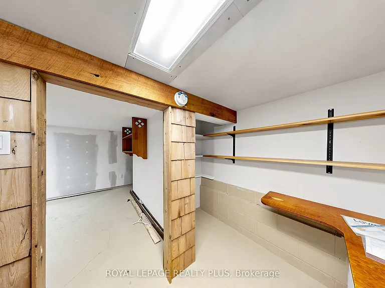 2328 Yolanda Dr — Photo 26