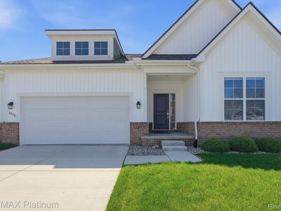 8050 Carston Ln, Brighton, MI, 48116