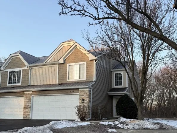 434 Locksley Dr, Streamwood, IL 60107