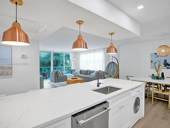 4th image of 2501 S Ocean Dr #1-335