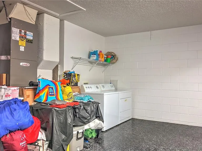 3087 Barbados Ln — Photo 11