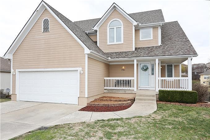 1st image of 701 Graystone Dr