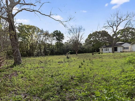 2nd image of 1614 Fellows Rd